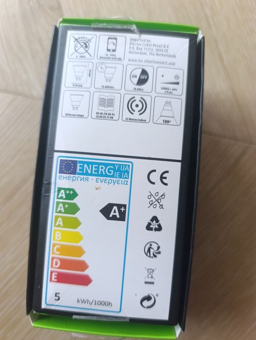 Żarówka lampka LED kolorowa