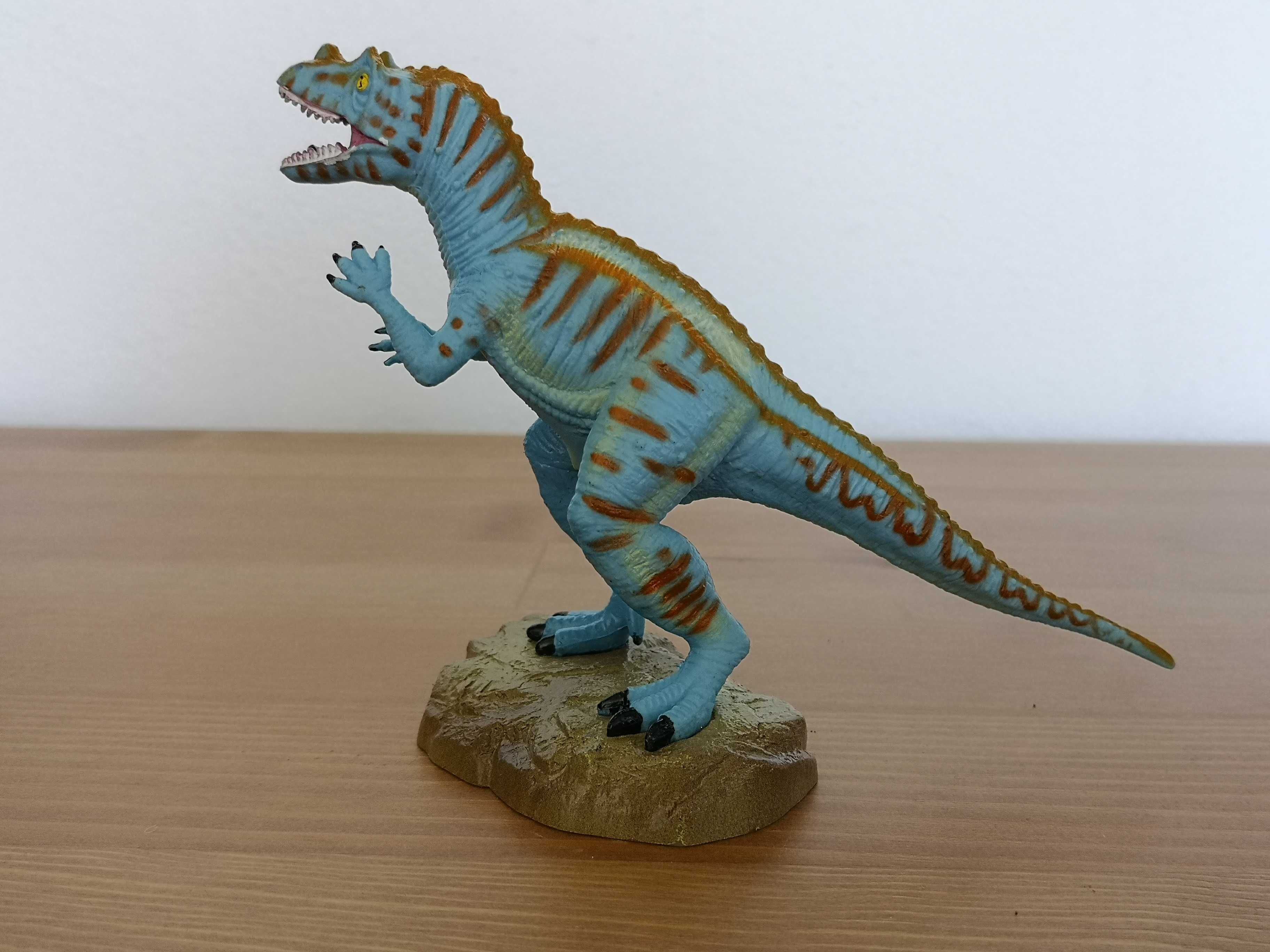 figurka dinozaur Ceratozaur GEOWORLD 2015 Jurassic Hunters 11 cm