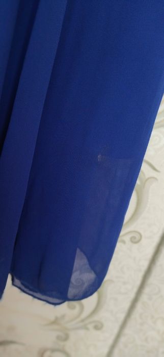 Вечірня сукня (розмір М)