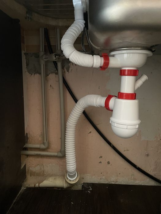 Сантехнік, заміна стояків