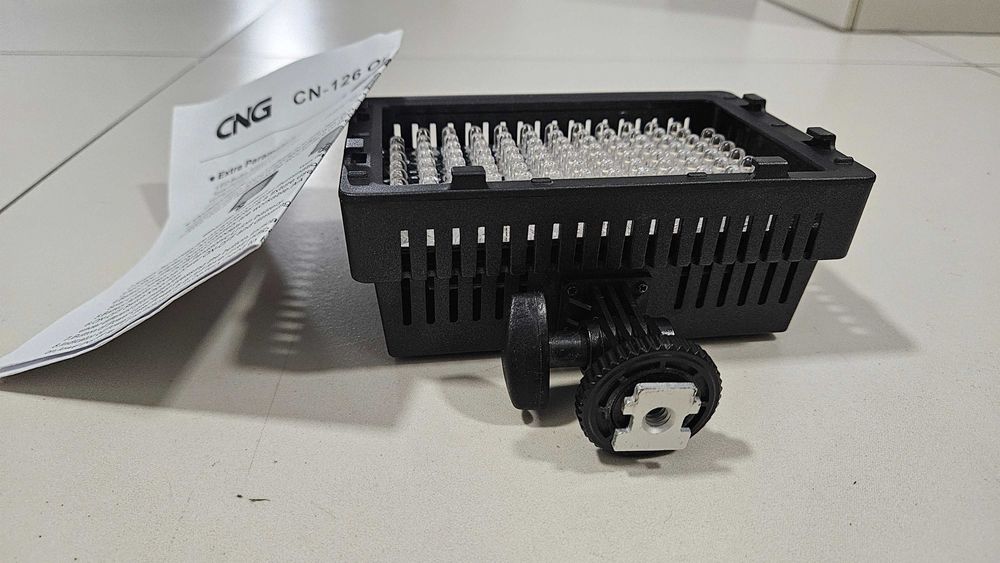 Lampa ledowa. CN-126 LED VIDEO LIGHTING