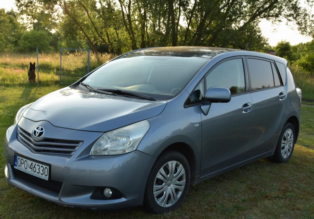 Toyota Verso 2010