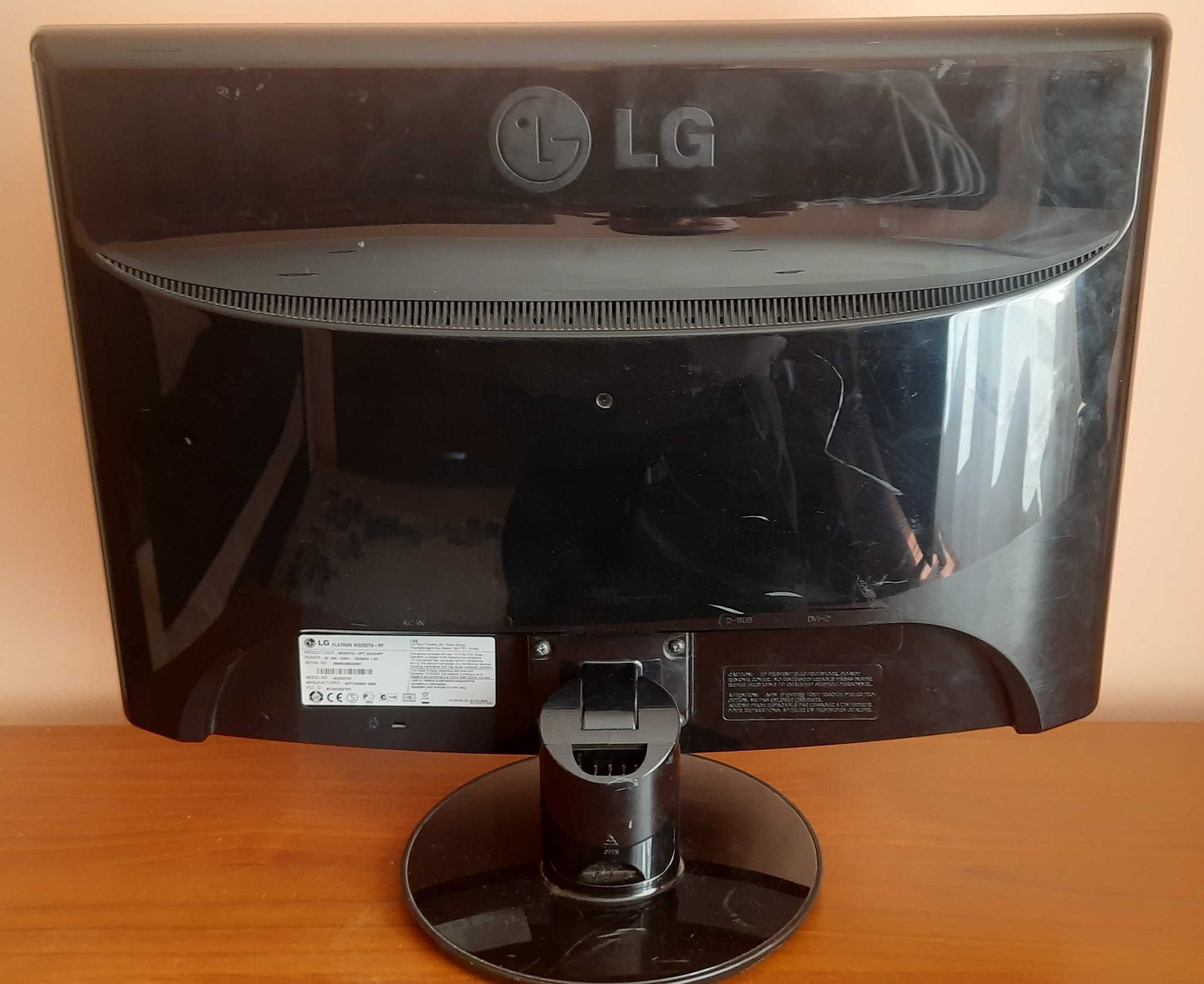 Монітор "22"  LG Flatron ( W2252TQ - PF )