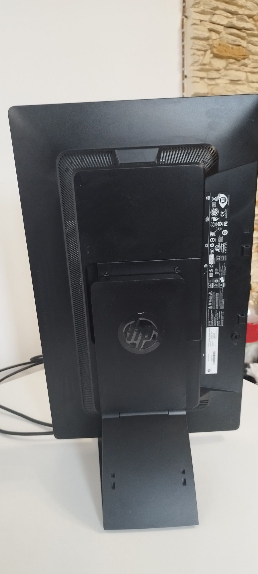 Monitor HP Elitedisplay E231