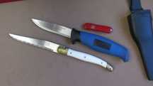 Столовий (не складний) ніж Laguiole +Lindbloms Kn.+Victorinox Classic.