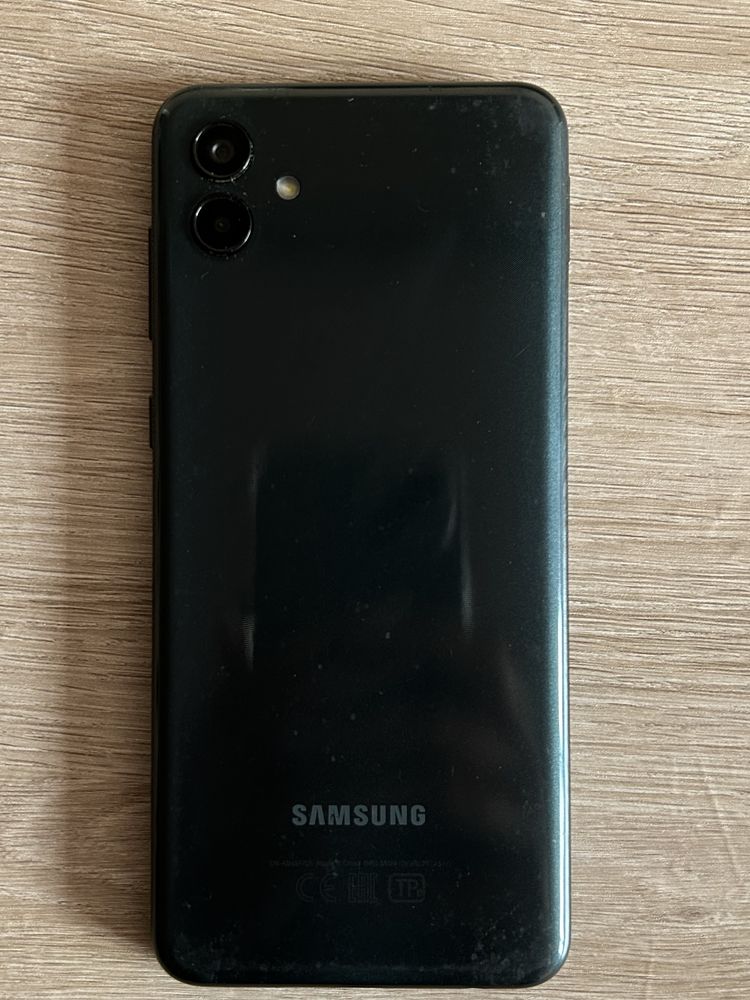 Телефон Samsung Galaxy A04