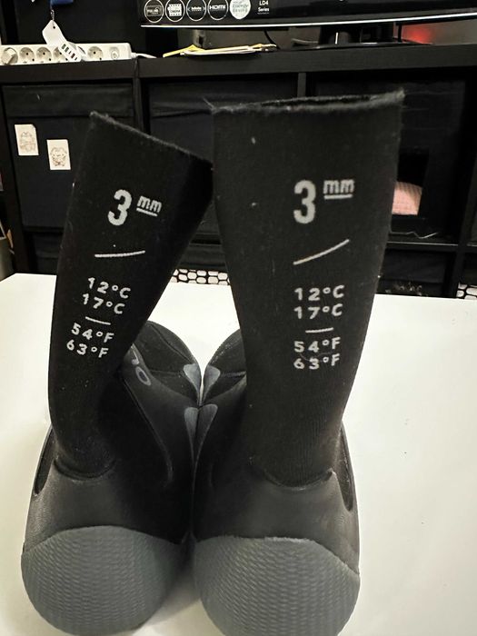 Decathlon OLAIAN - Botins de Surf 500 Neoprene 3 mm Preto 37/38