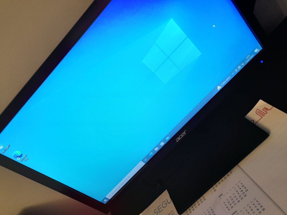 Vendo Desktop + Monitor + Teclado