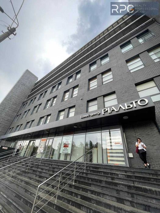 Офіс 640м2, open space + кабінети, ТОП ціна 14$/m2 під ключ, без %