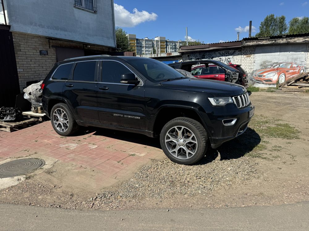 Разборка запчастини джып гранд чероке jeep grand cherokee 2011-2021