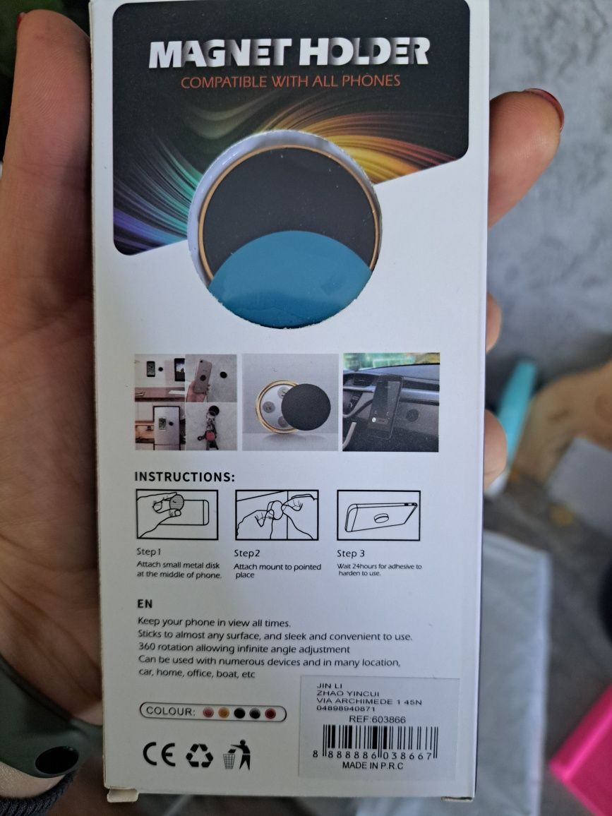Uchwyt magnetyczny na telefon