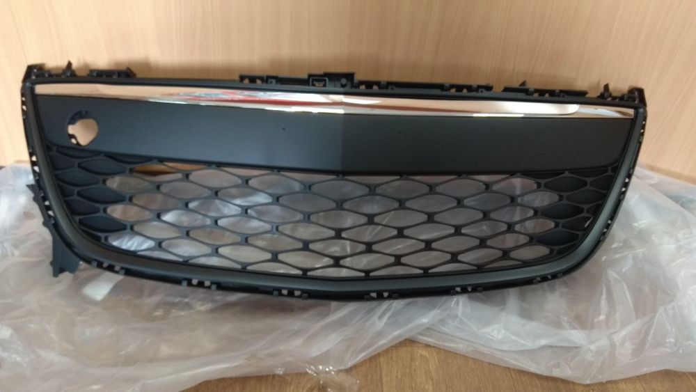 Мазда СХ7 бампер передний рест дорест новый,