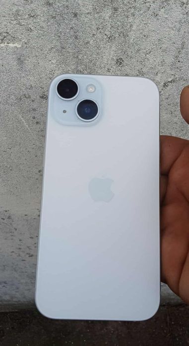 IPHONE 15  128gb