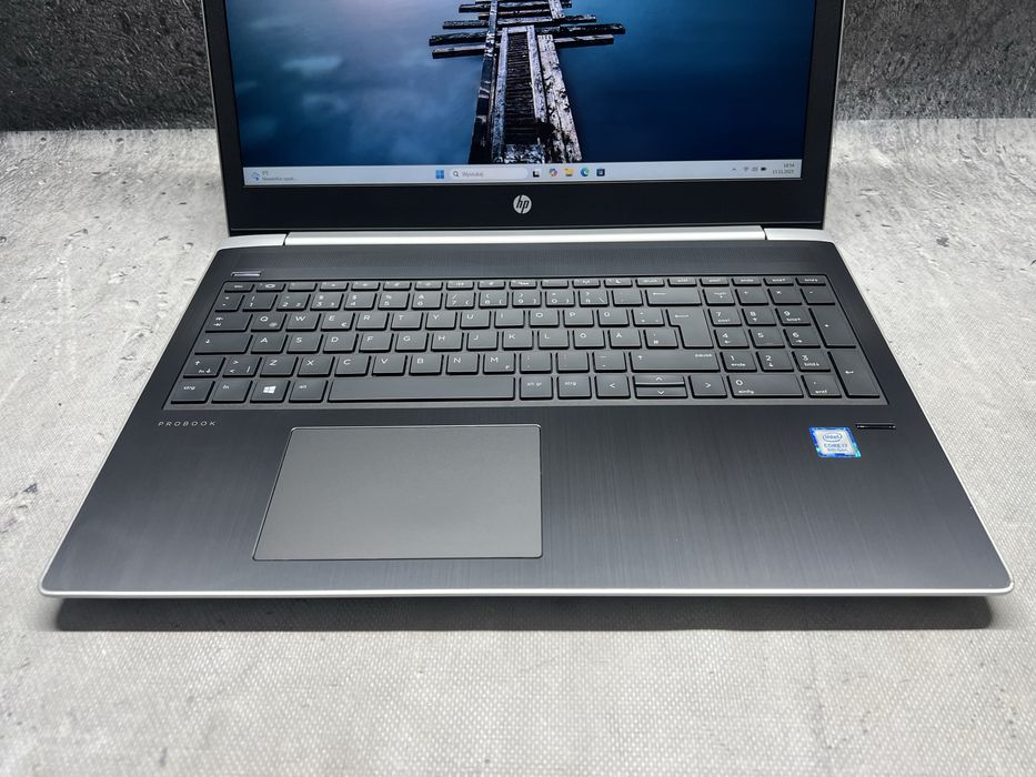 HP ProBook / i7 8550u 4.0 / 16GB DDR4 / 512SSD / 15.6 FHD / 930MX 2GB