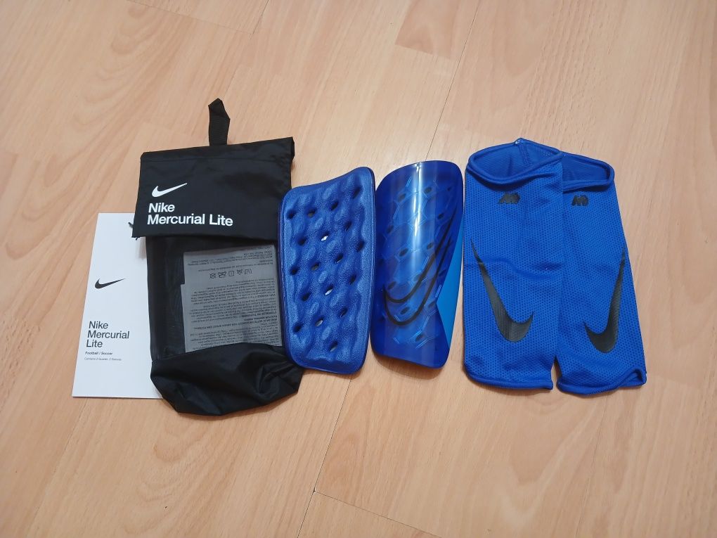 Футбольні щитки Nike Mercurial Lite  оригінал