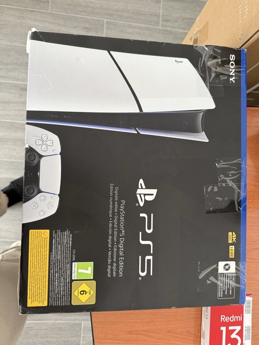 Playstation 5 Slim Digital - PS5 sem comando