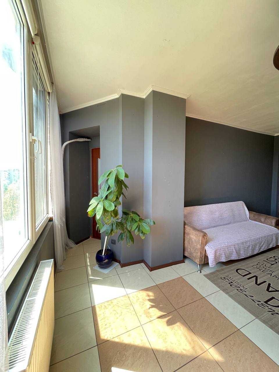 Продається 1к квартира, біля парку Шевченка -54м2, меблі, СОЦ.програми