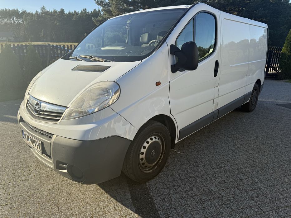 Opel Vivaro 2012 2.0 90km