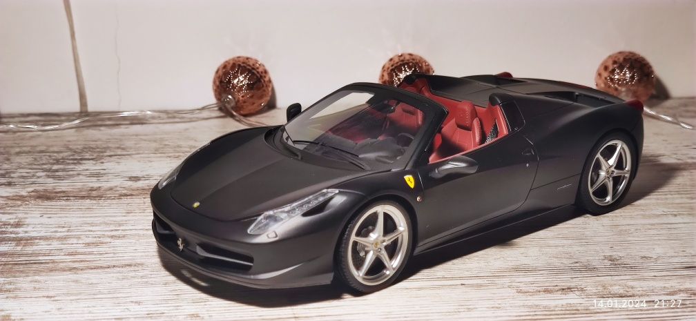 Ferrari  458 spider,mat.1:18 H.W.(norev Otto)