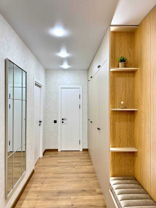 Продам квартиру з сучасним якісним ремонтом