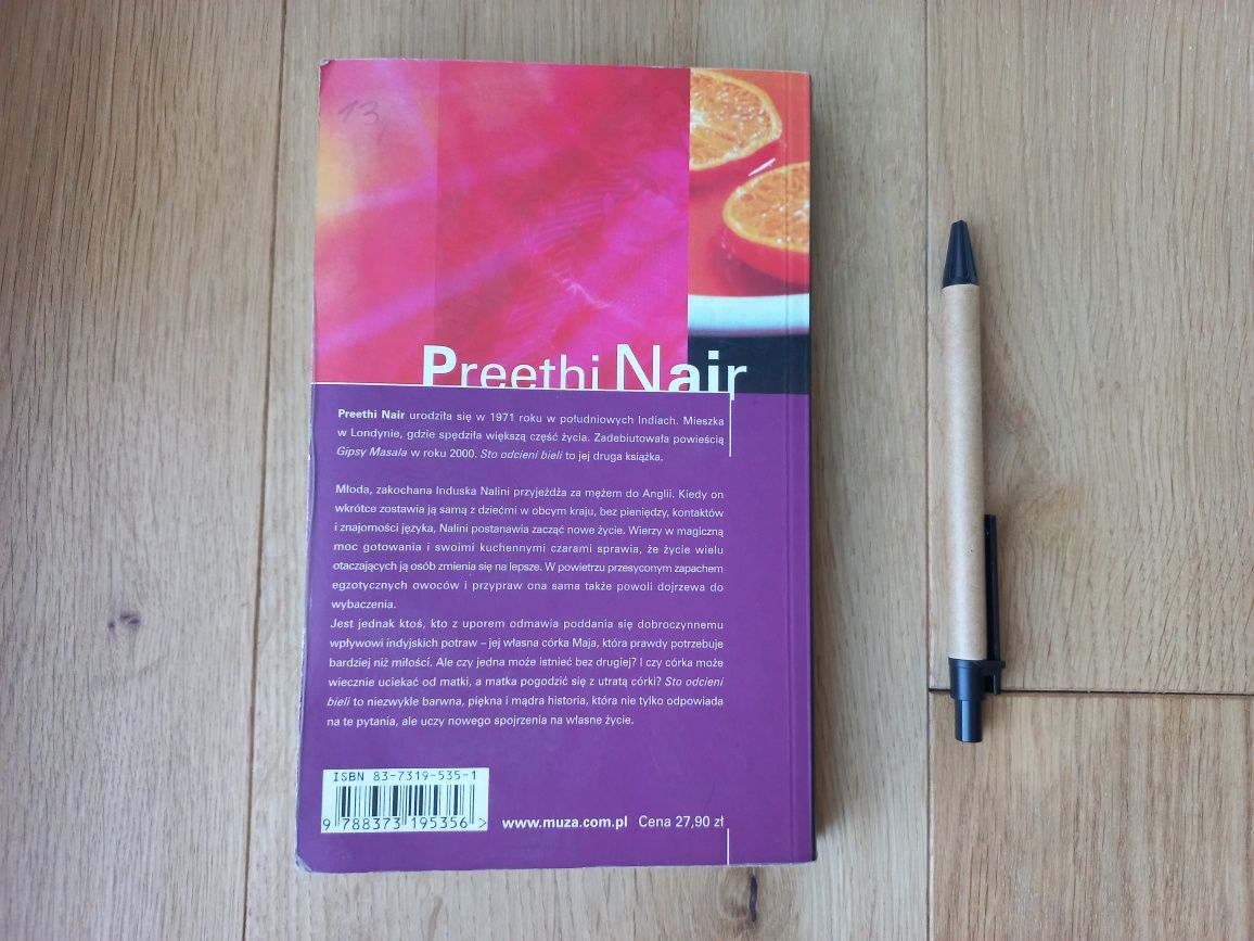 Sto odcieni bieli, Preethi Nair