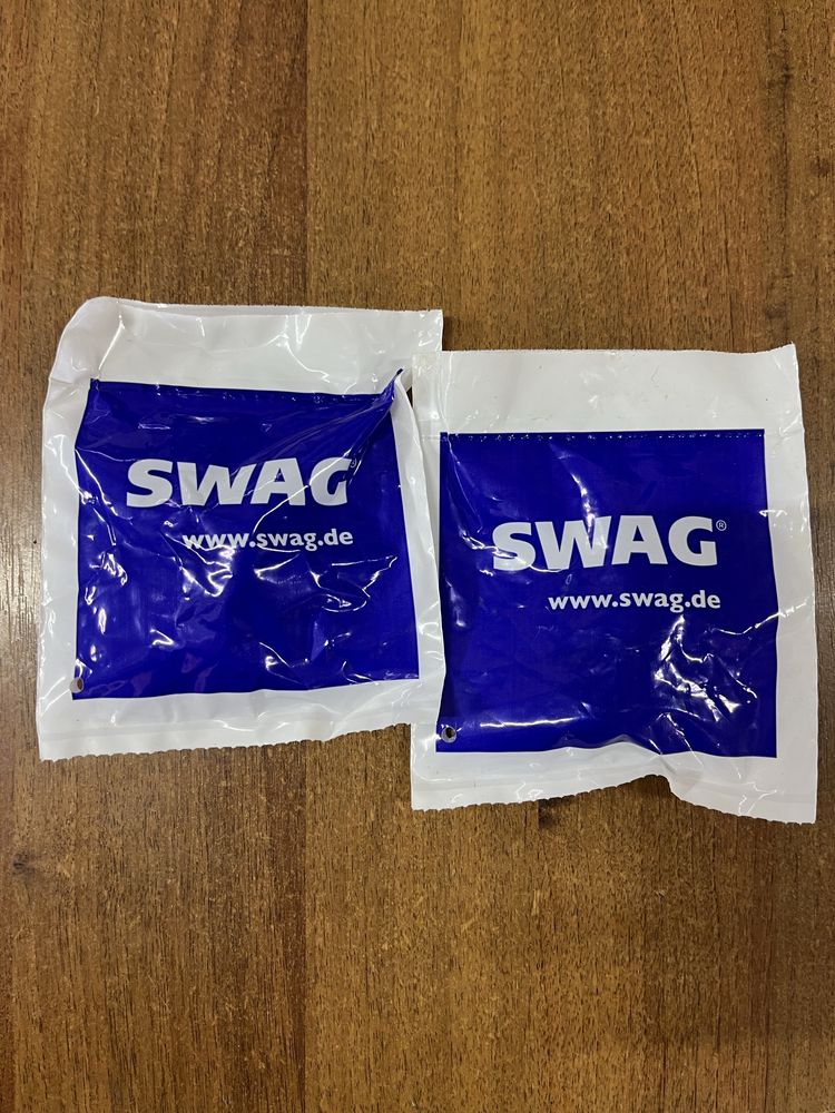 Фланец системы охлаждения SWAG 06H 121 131 С