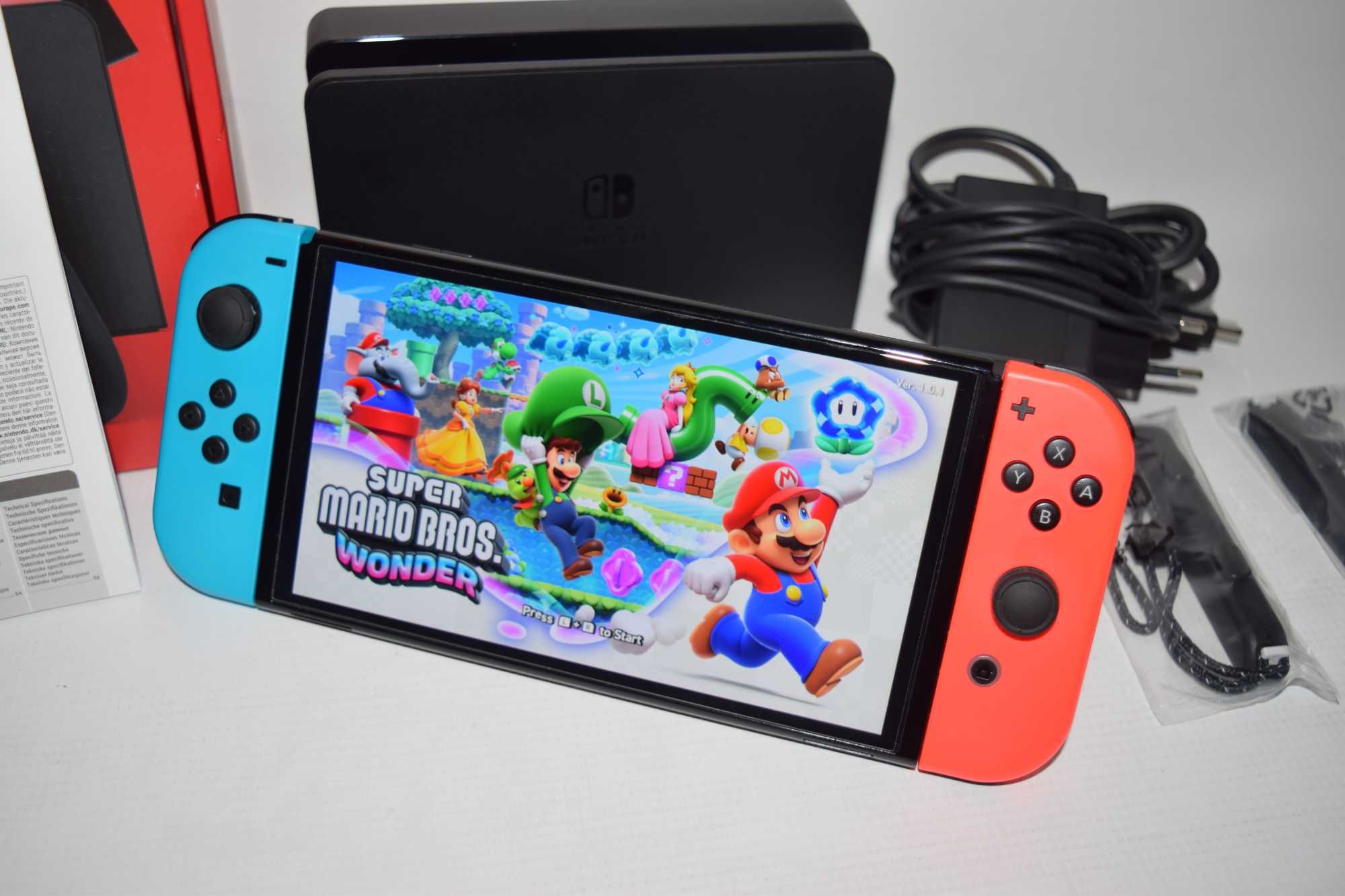 Konsola Nintendo Switch OLED HEG-001