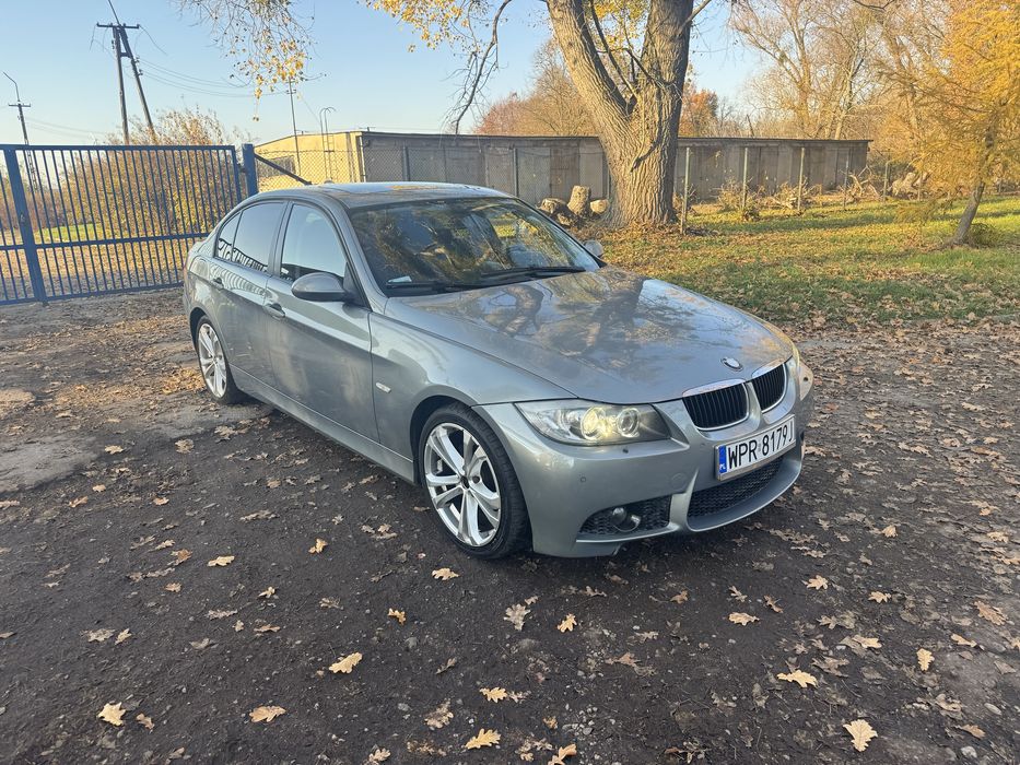 BMW e90 320i benzyna