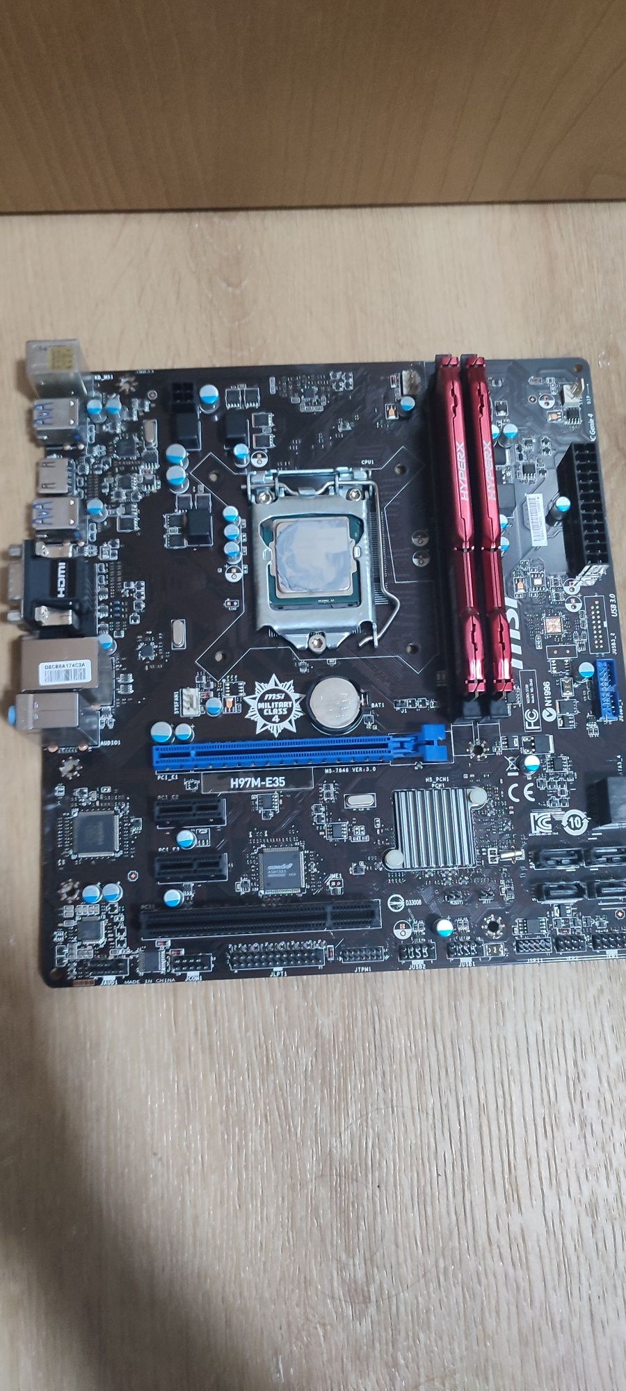 Motherboard MSI +processador