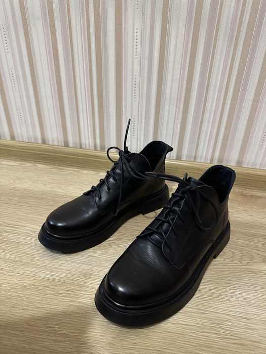 Женские осенние ботинки 36 размер