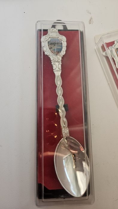 Сувенирные ложки