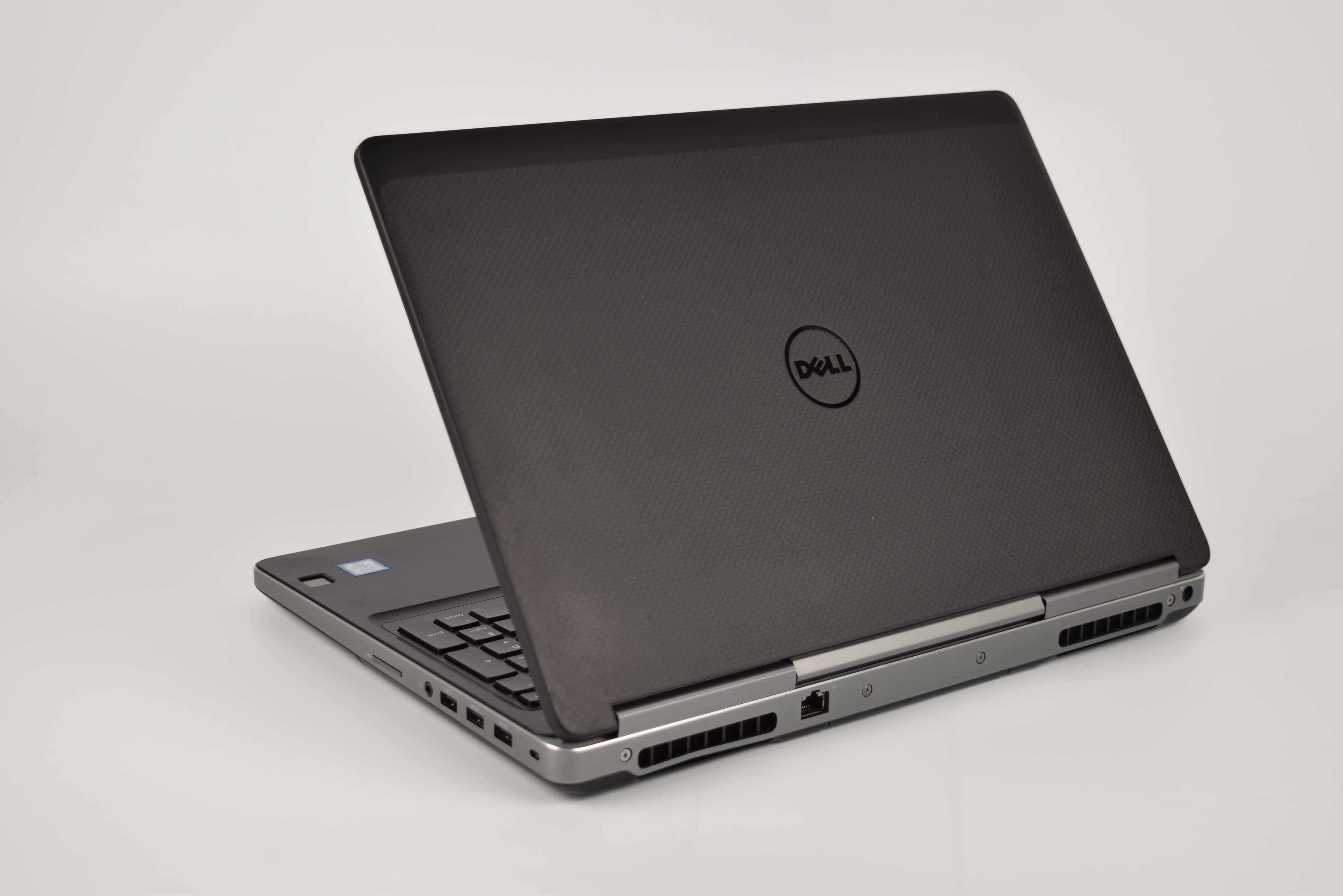 Dell Precision 7520 Quadro M2200 i7-6820HQ 16/32гб ssd+hdd 4G Ноутбук