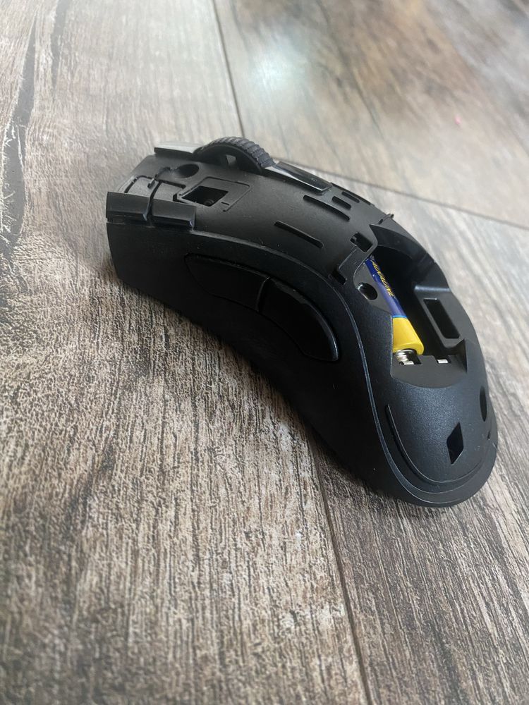 Myszka Razer deathadder v2 x hyperspeed