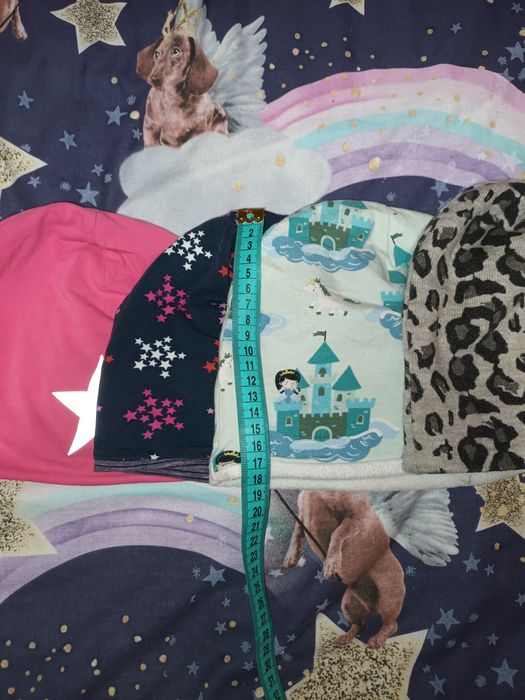 Шапка Шапки для девочки . 150 ГРн все