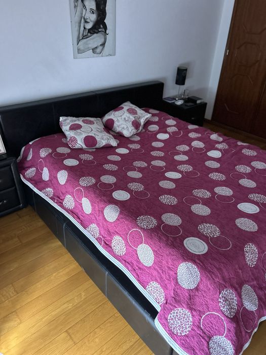 Conjunto de cama em preto