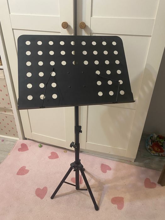 Stojak na nuty malo uzywany