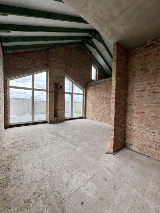 Будинок 140 м² з гаражем, мансардою. Ділянка 5 сот, Обарів, Авторинок