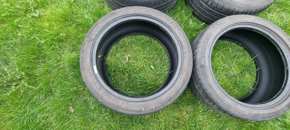 Opony letnie 225/45 R17