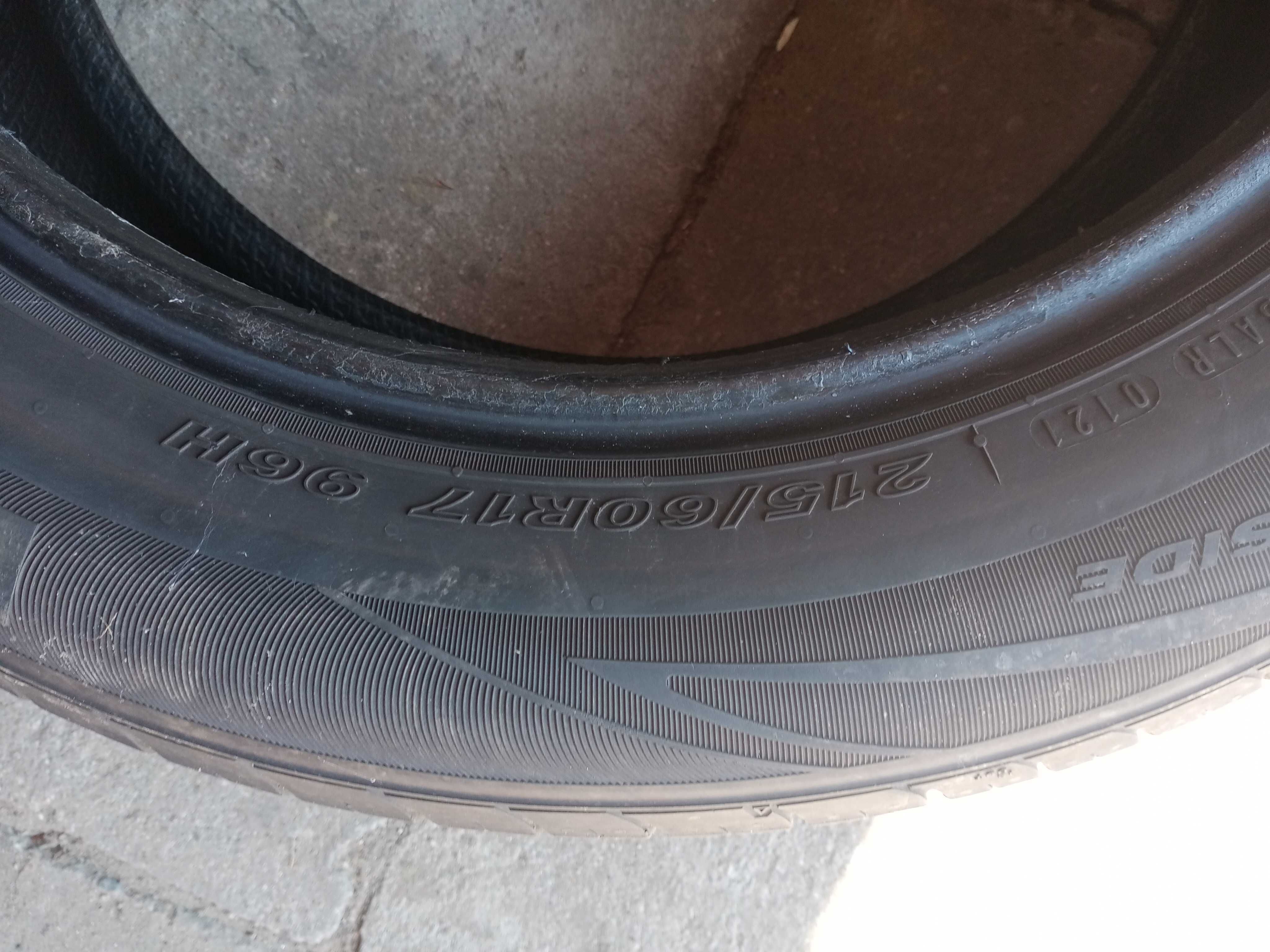 Sprzedam komplet opon letnich NEXEN 215/60  R17