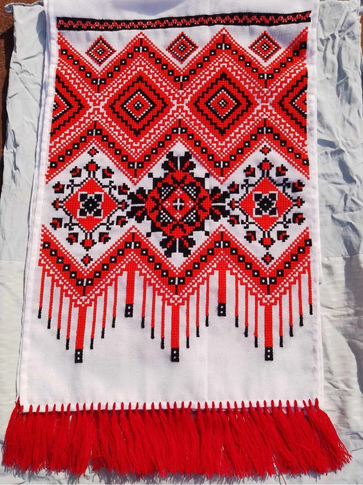 Рушник вишитий хрестиком