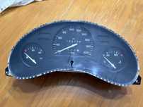 Conta-quilómetros / Painel de Instrumentos - Opel Corsa B