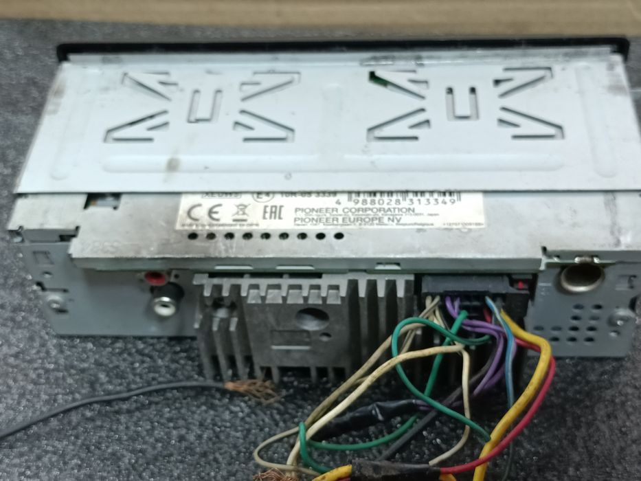 Автомагнітола  Pioneer  MVH-08UB (AVH-P5050DVD