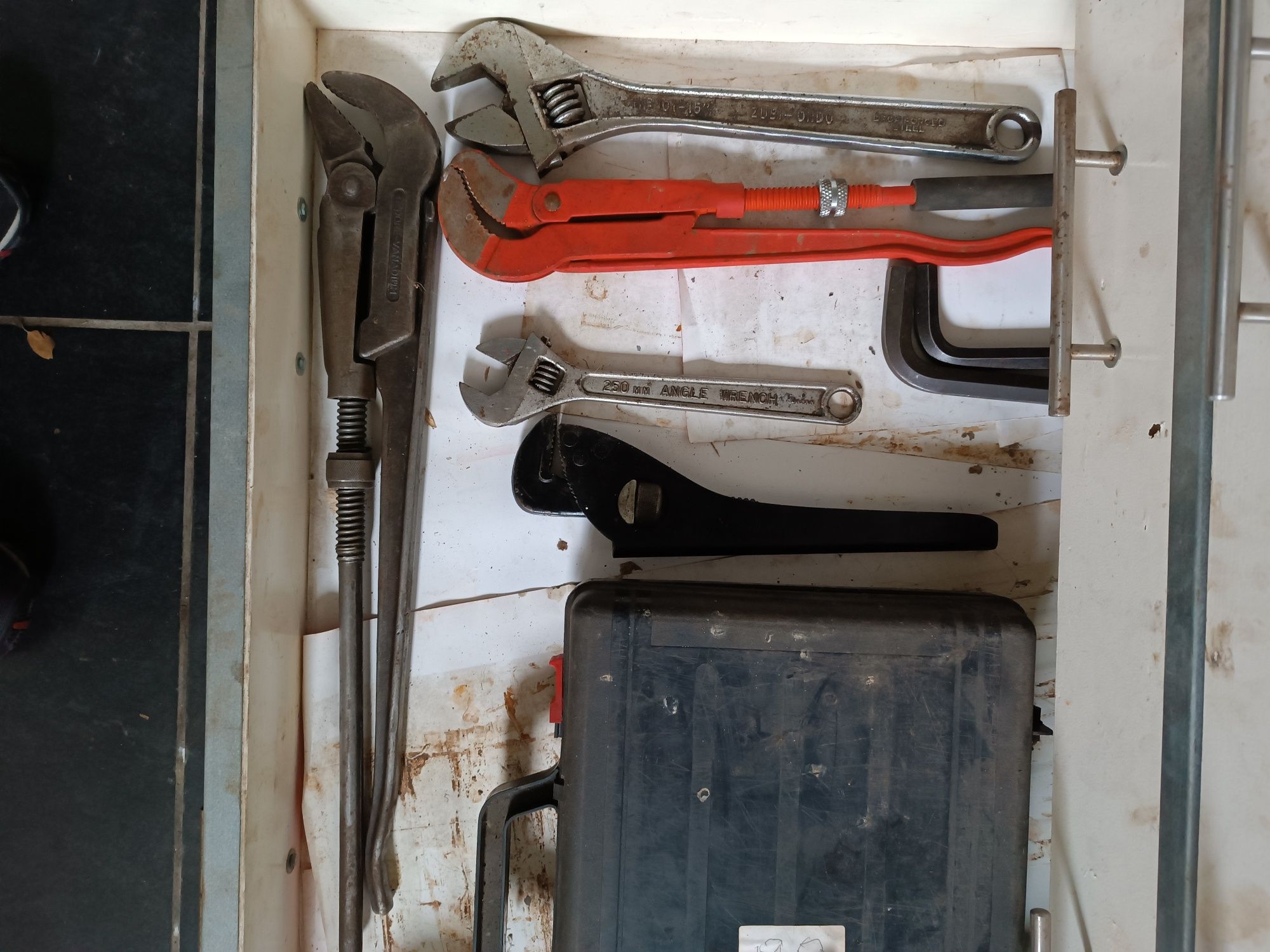 Várias ferramentas,ferramentas greenlee, metabo etc