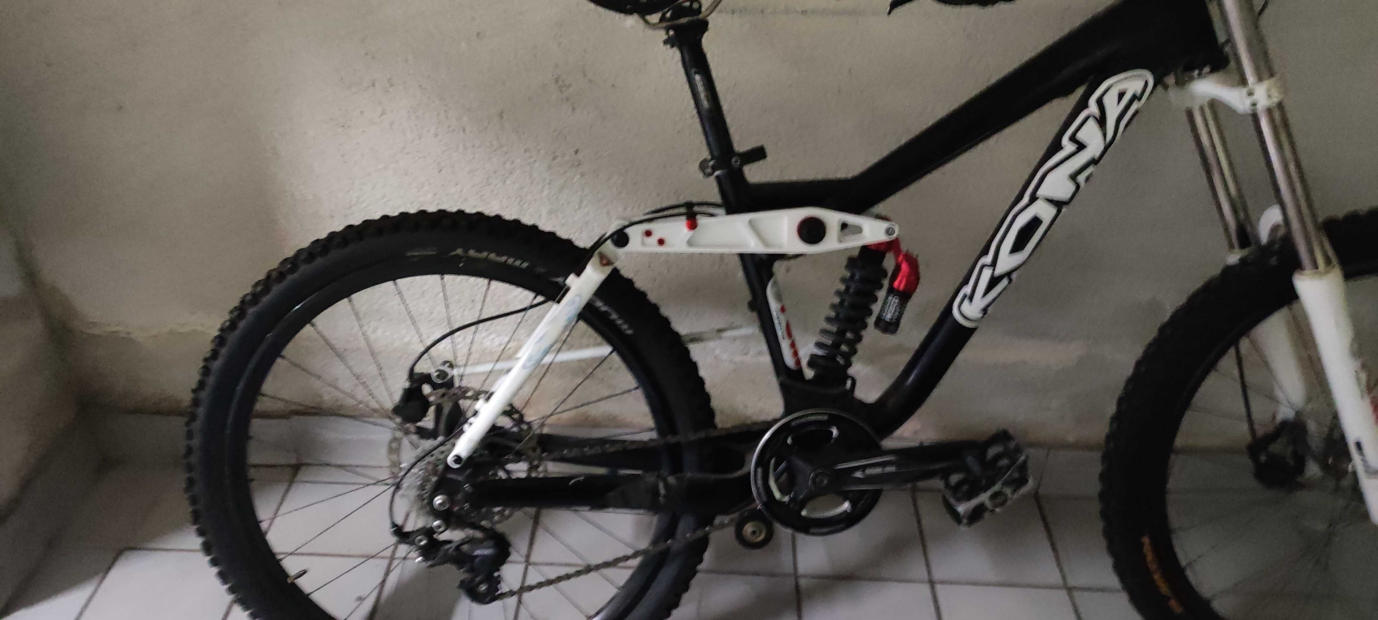 Bicicleta montanha mtb