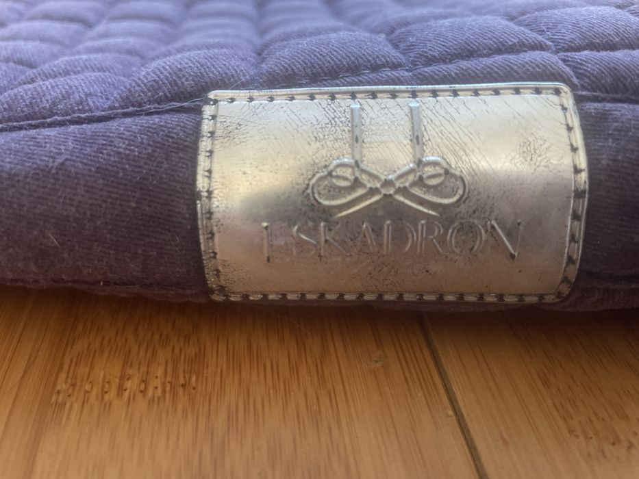 Sprzedam czaprak fioletowy eskadron deep berry