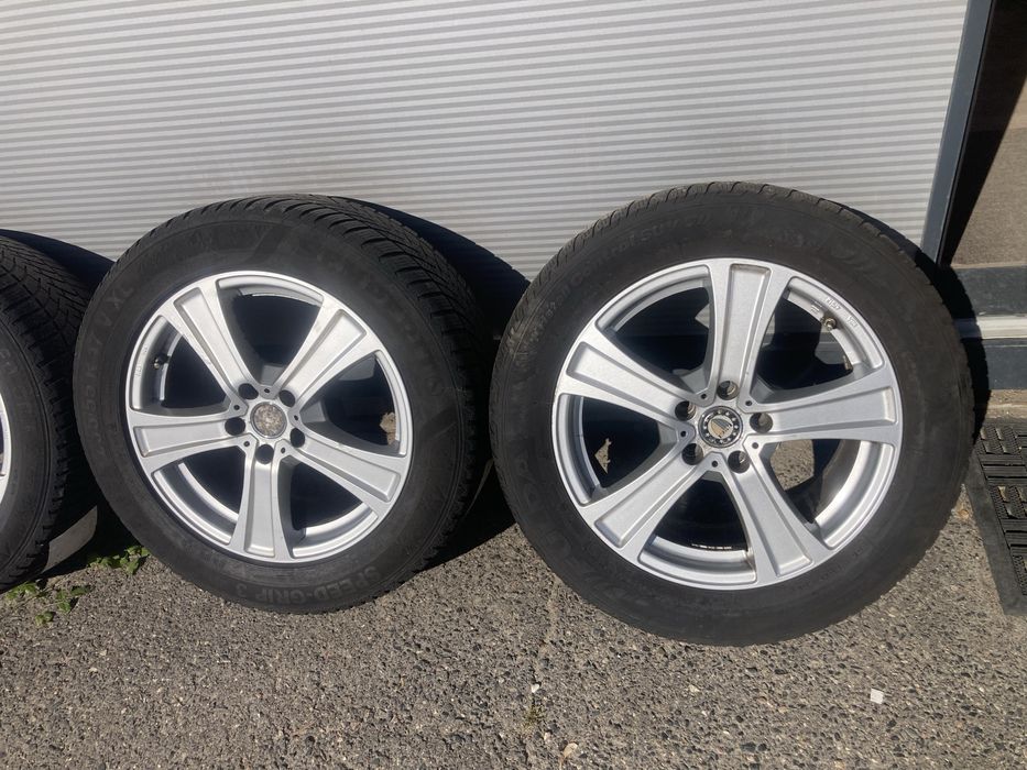 5x108 Ford Kuga S Max Galaxy 235/55/17 KBA47512 ET45 7,5J x17 Komplet