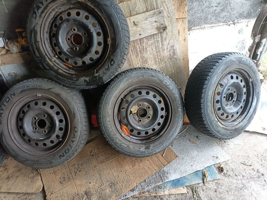 Sprzedam koła 5x114,3R15