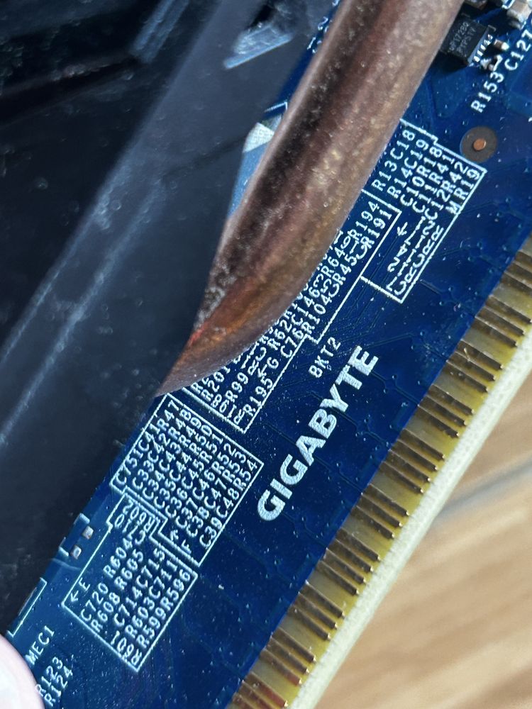 Karta graficzna Gigabyte 750