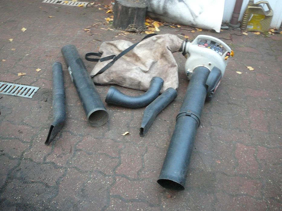 Dmuchawa+Odkurzacz do liści RYOBI PBF-30 Uszkodzona na części