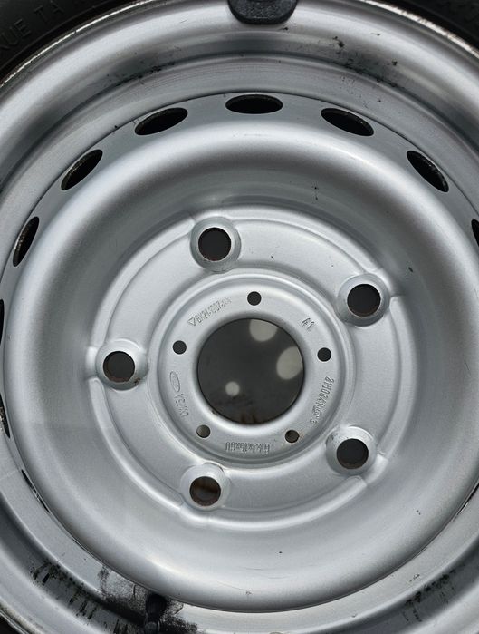 215 / 65 R 15 C - Felgi z oponami Bus Michelin i Hankok